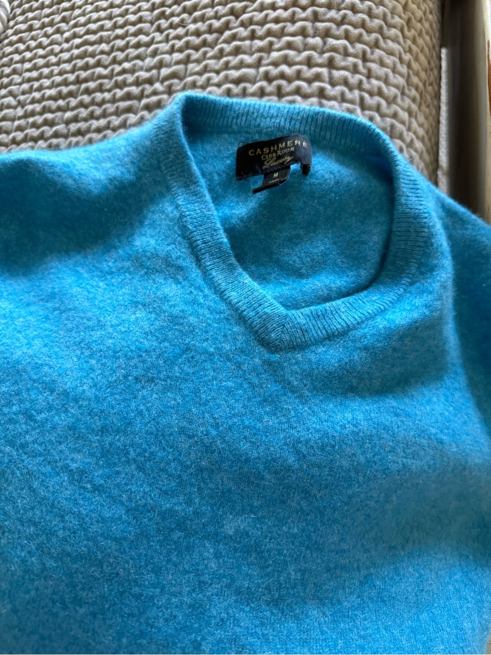 Cashmere Crewneck Sweater - Bright Turquoise (first pic is accurate color) M